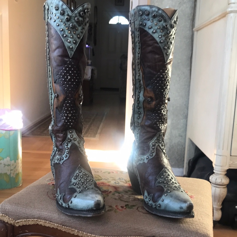 Dan Post women’s Natasha Studded Western Boots
